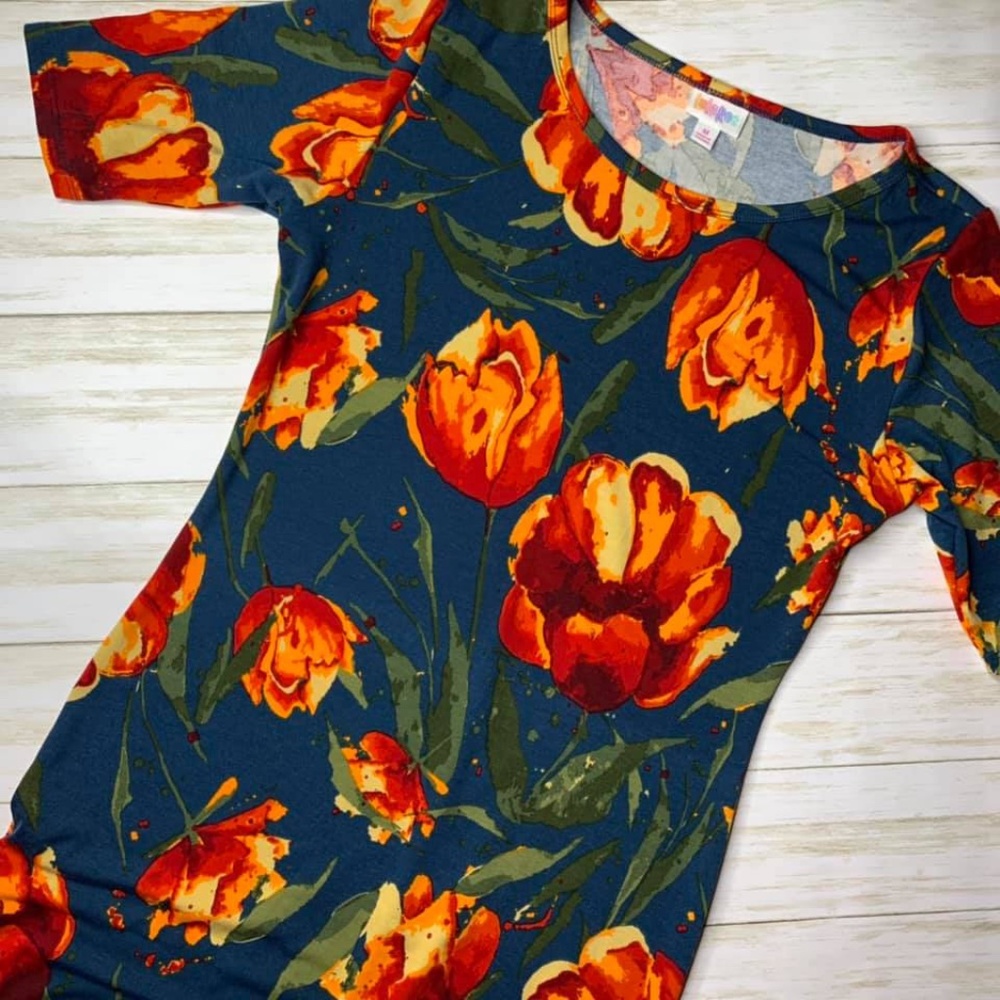 NWOT Julia - pencil dress